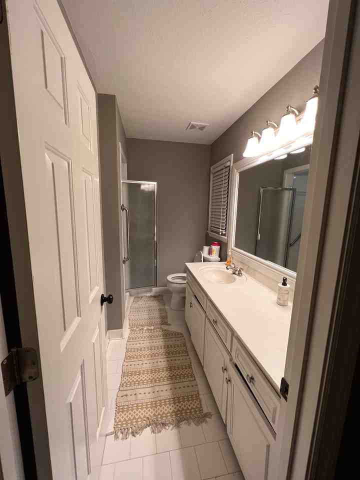 4328 Castlewood Ct - Photo 5 of 12