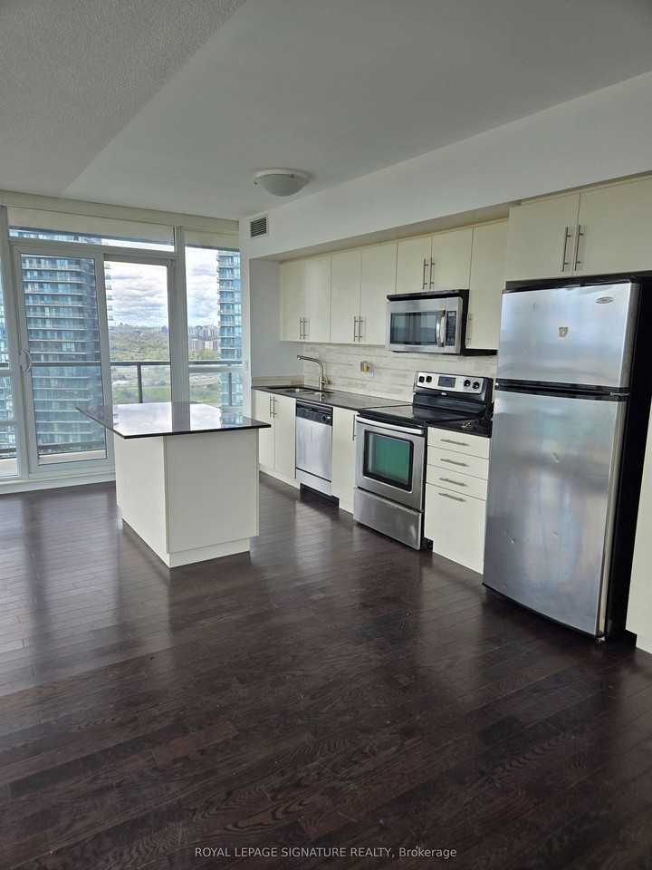 2240 Lake Shore Boulevard West #3004 - Photo 5 of 22