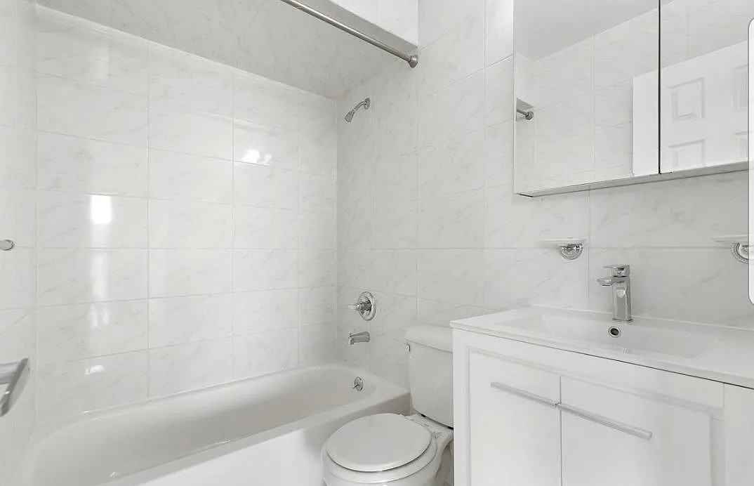 2629 E 23rd St - Photo 5 of 11