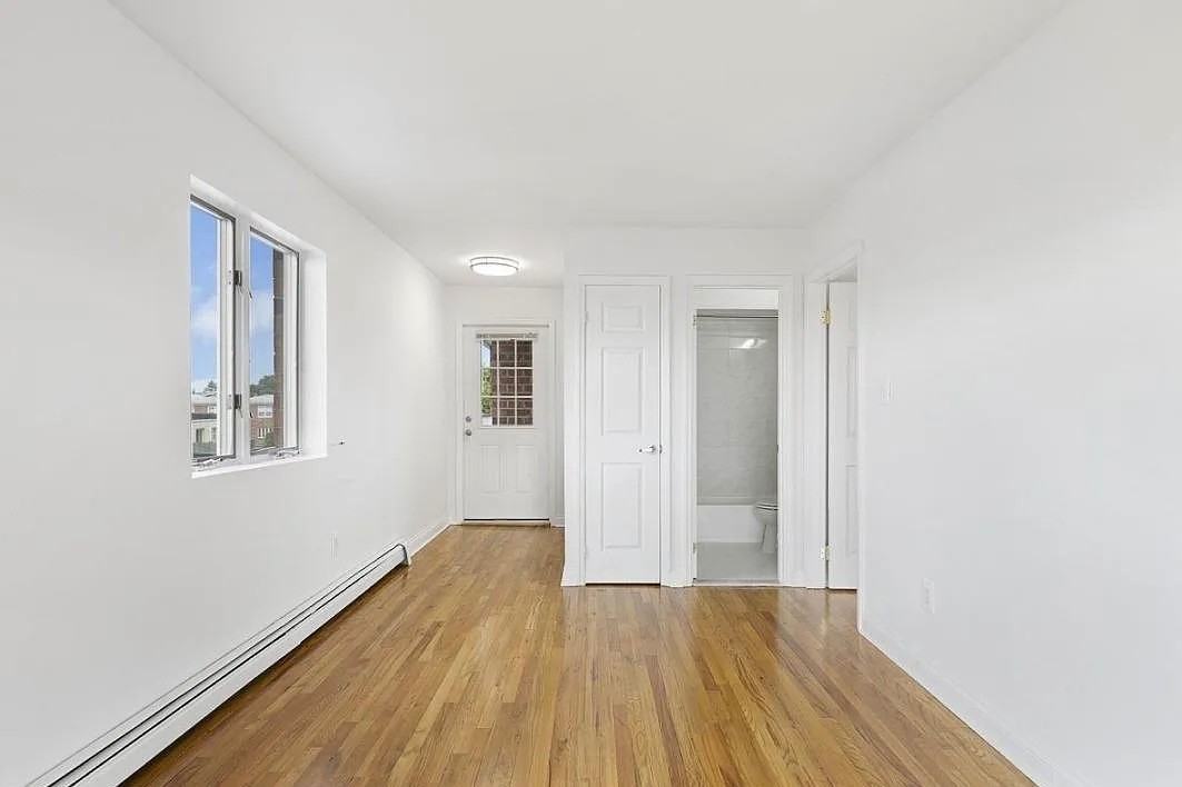 2629 E 23rd St - Photo 7 of 11