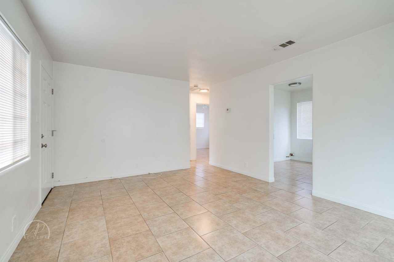 917 K St #917 - Photo 5 of 17