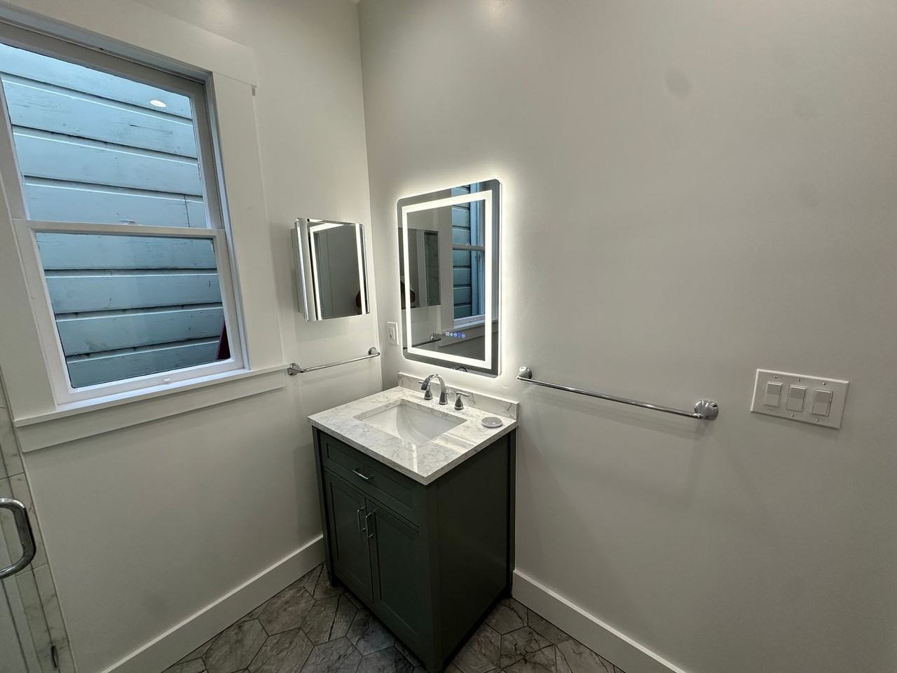 1 Homestead St - Photo 2 of 18