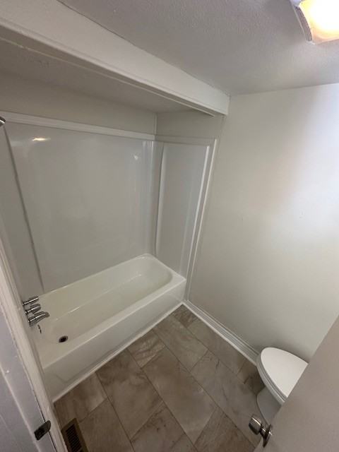 557 3rd Ave #1 - Photo 4 of 11