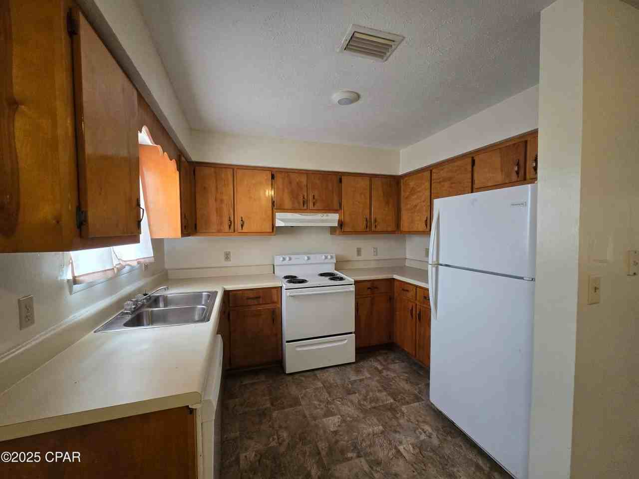 5202 Marla Dr #1 - Photo 3 of 8
