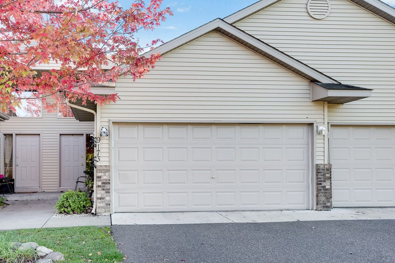 9173 Orchard Ln - Photo 4 of 20