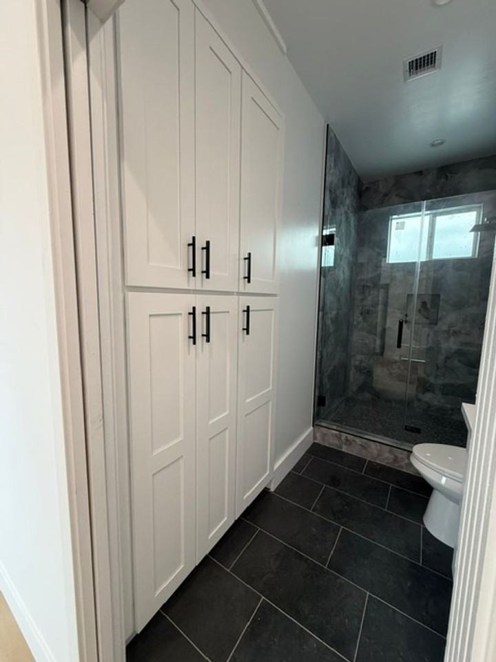 710 Venice Way - Photo 5 of 7