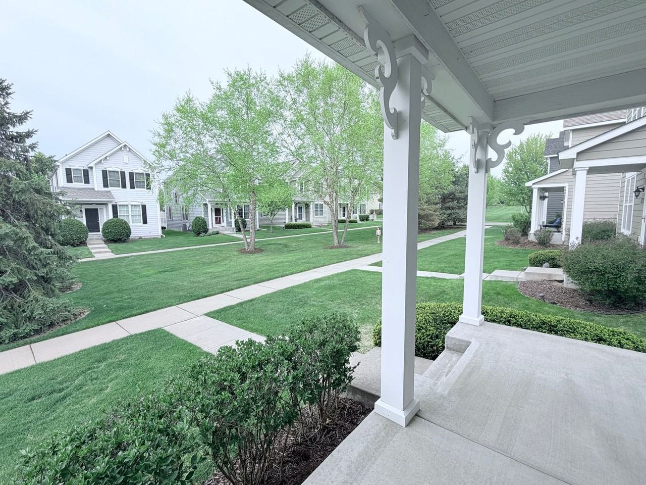 11419 Beechwood Ln - Photo 3 of 28