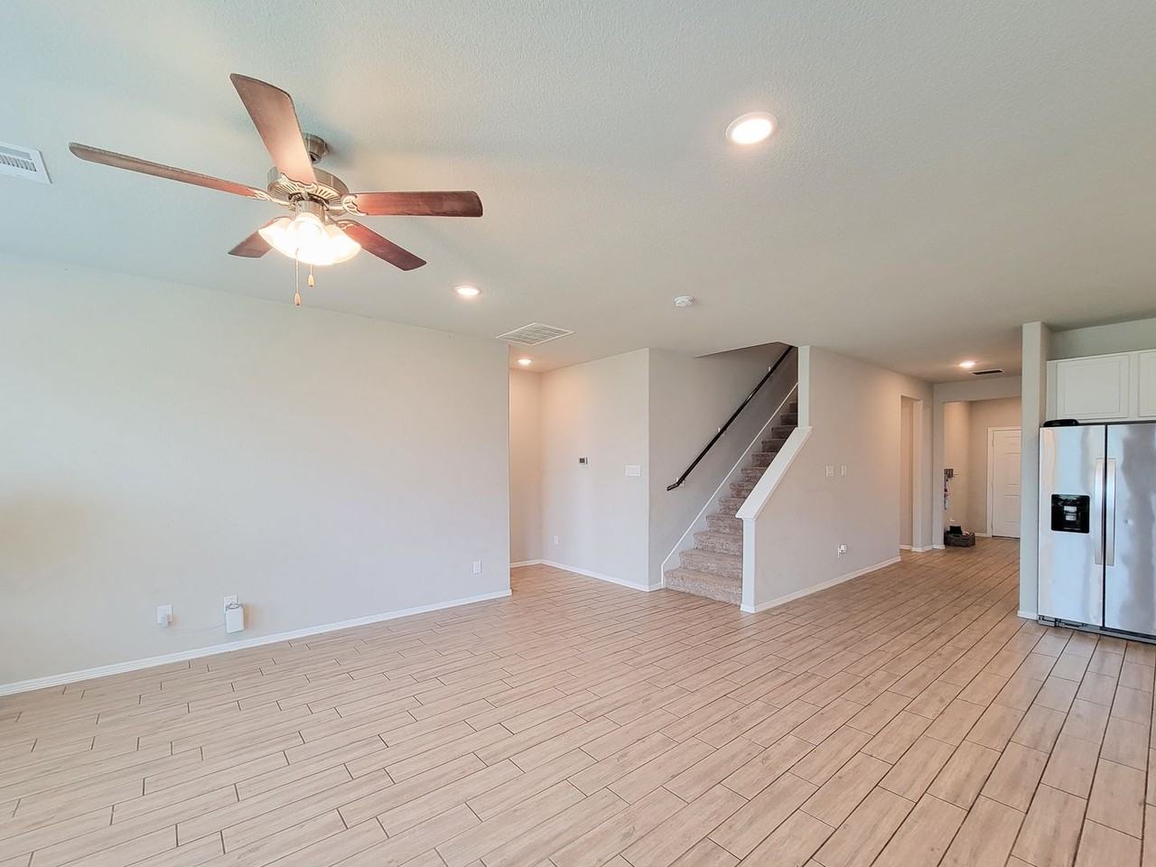 24811 Crimson Pine Dr - Photo 7 of 44