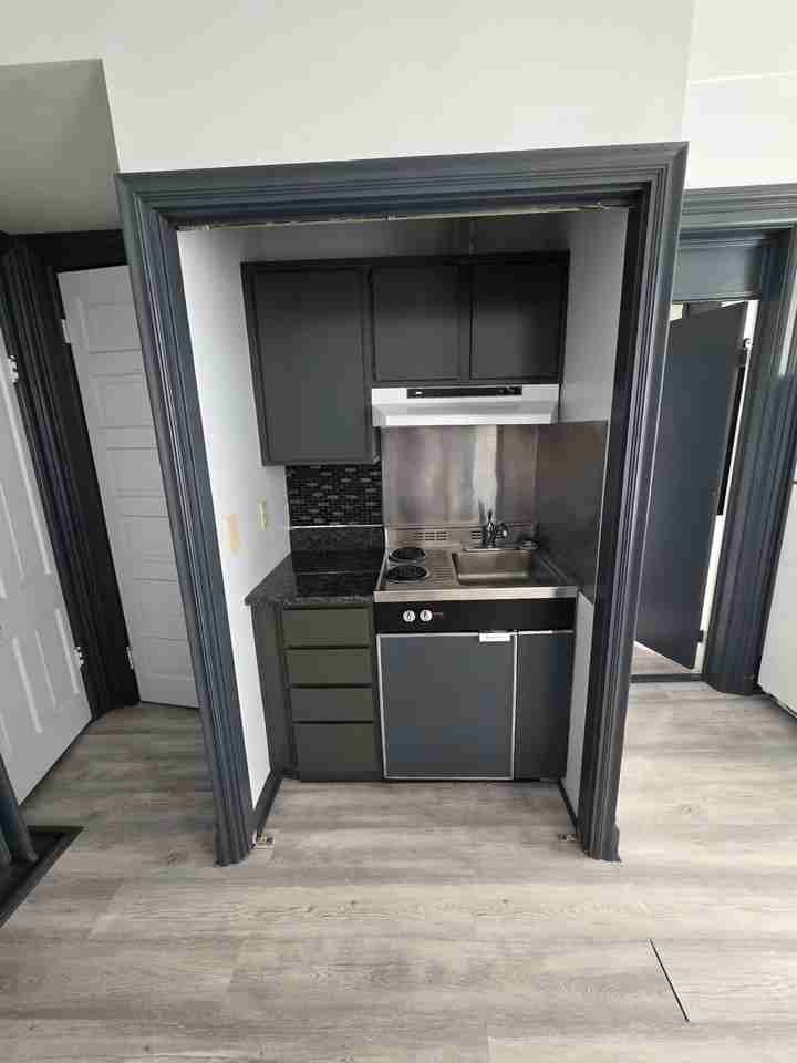 540 W 8th St #540-1 - Photo 5 of 8