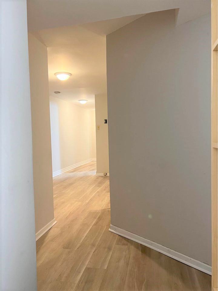 59 Wolverleigh Boulevard - Photo 4 of 8
