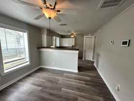 4611 Bradshaw St - Photo 1 of 1