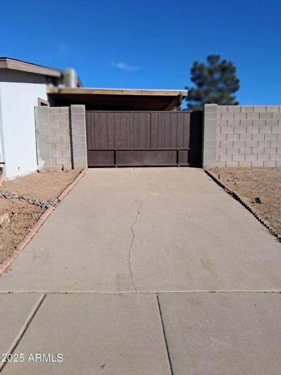 1637 W Tierra Buena Ln - Photo 2 of 23