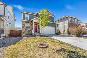 featured image of 276 Swallow Rd