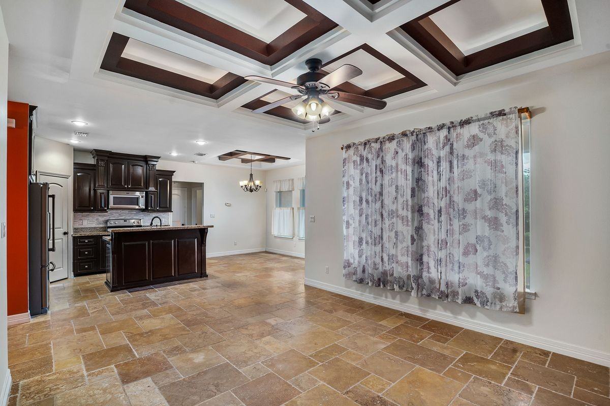 6707 S Rios St - Photo 4 of 17