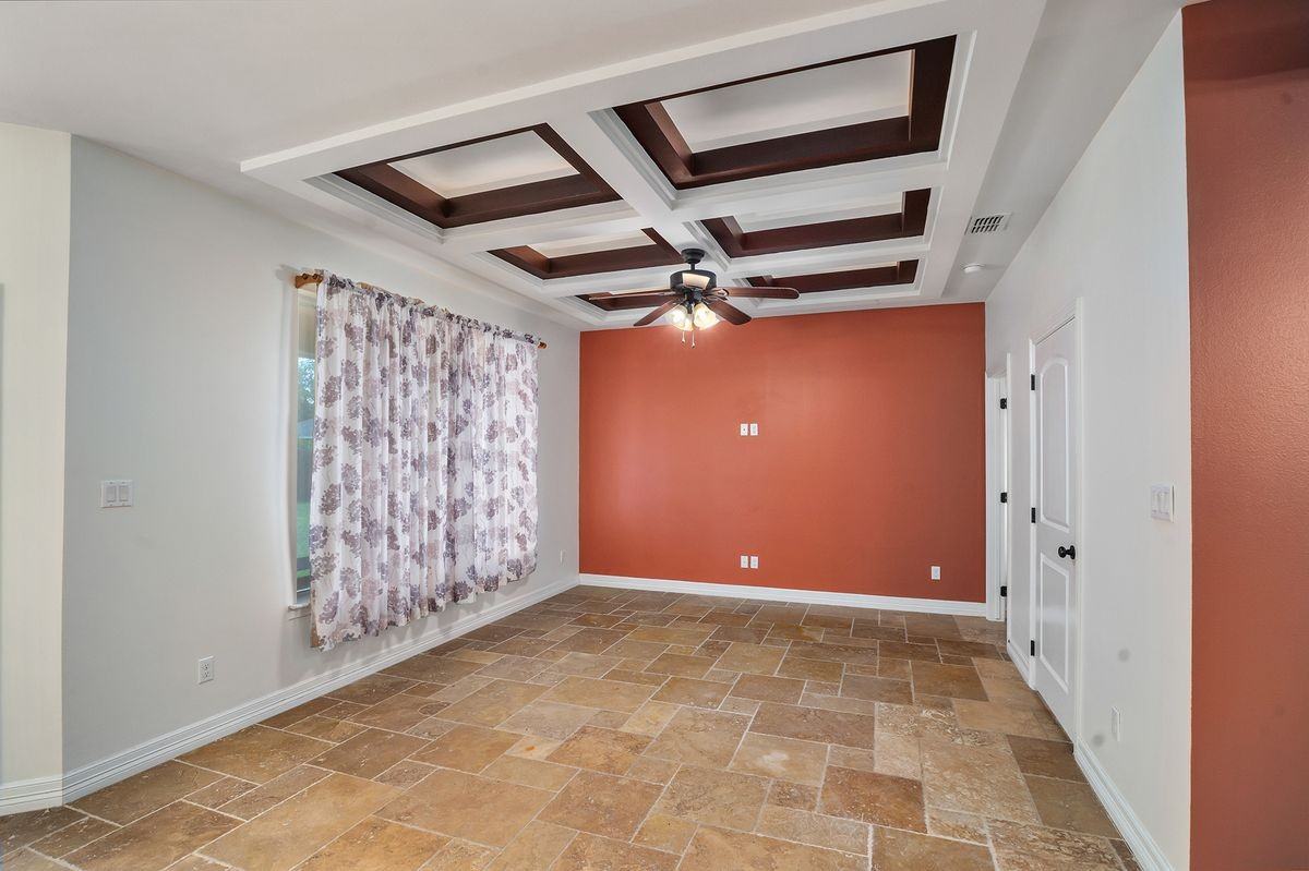 6707 S Rios St - Photo 5 of 17