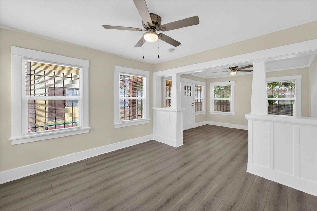 5008 1/2 S Wilton Pl - Photo 2 of 28