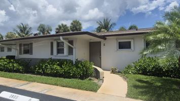 featured image of 2805 Crosley Dr E