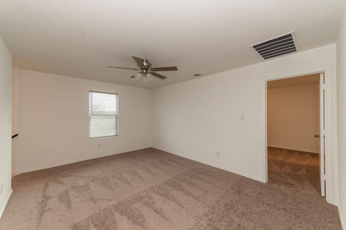 14010 Wool Park - Photo 5 of 7