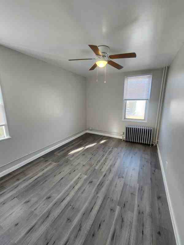 8203 Myrtle Ave - Photo 5 of 7