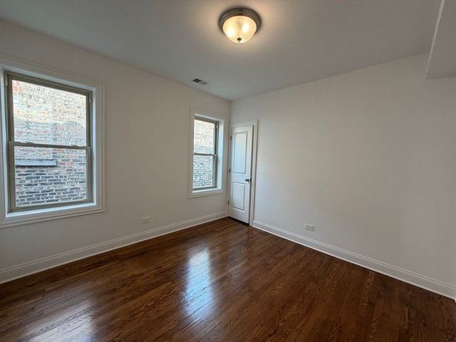 7825 S Wood St - Photo 6 of 13