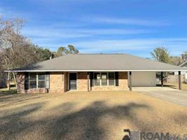 featured image of 9477 Macedonia Ave