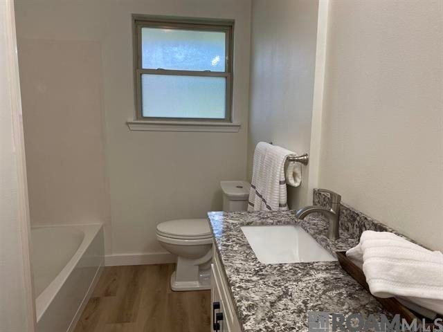 9477 Macedonia Ave - Photo 5 of 11