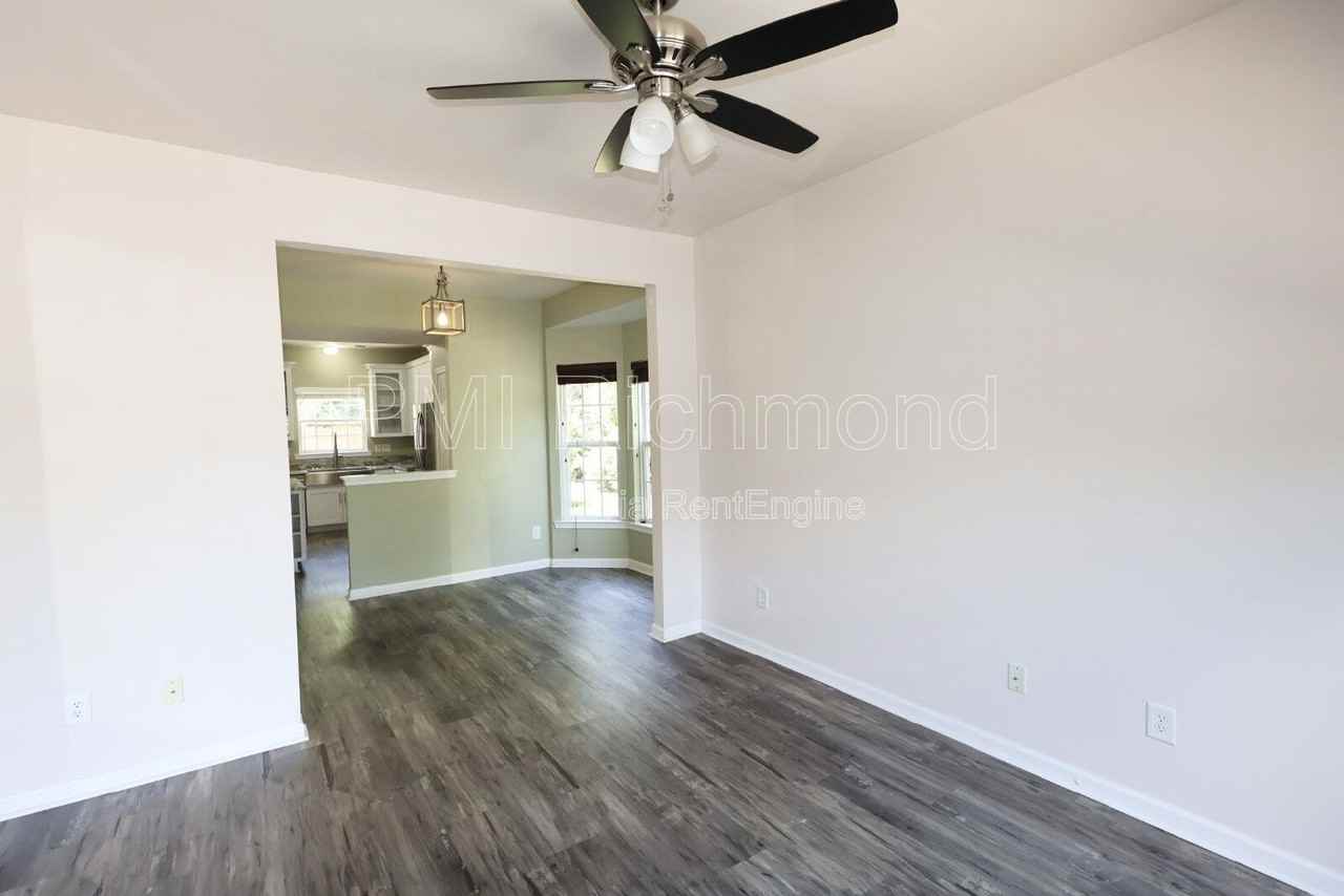 801 Sweet Tessa Dr - Photo 4 of 33