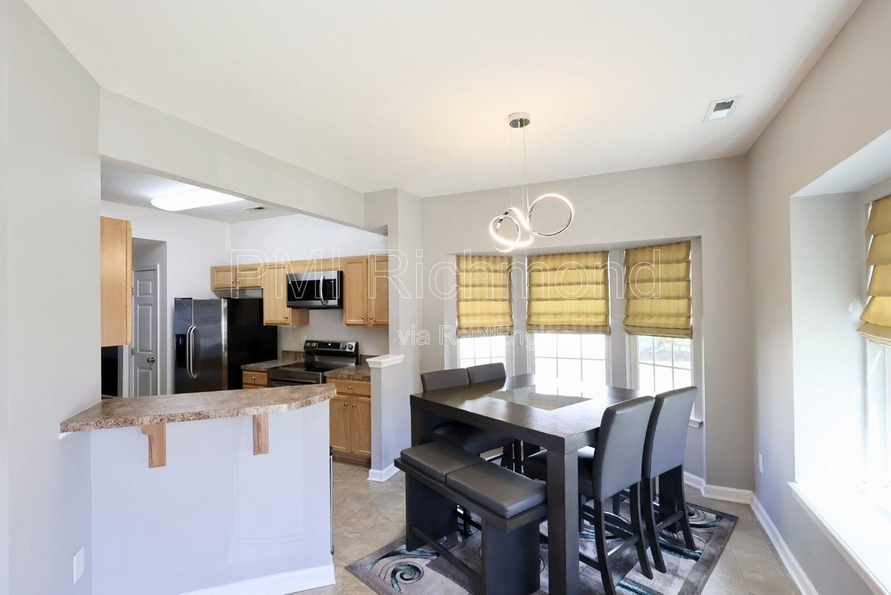 6120 Belgreen Ct - Photo 5 of 31