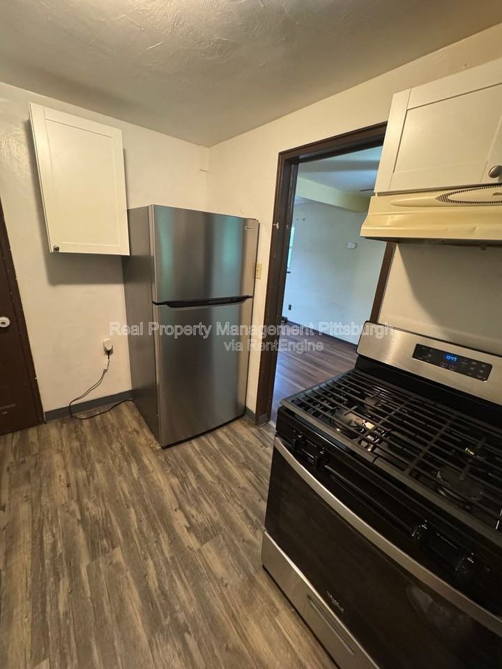 48 Wenzell Pl - Photo 5 of 11