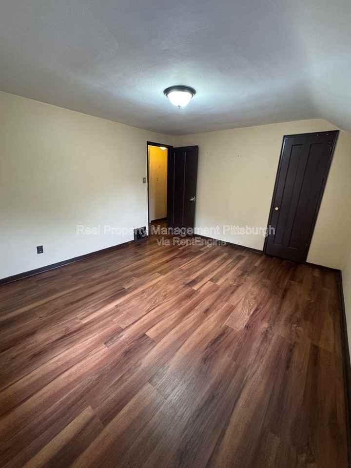 48 Wenzell Pl - Photo 7 of 11