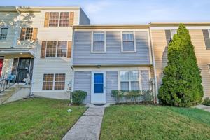 featured image of 4206 Drake Ct