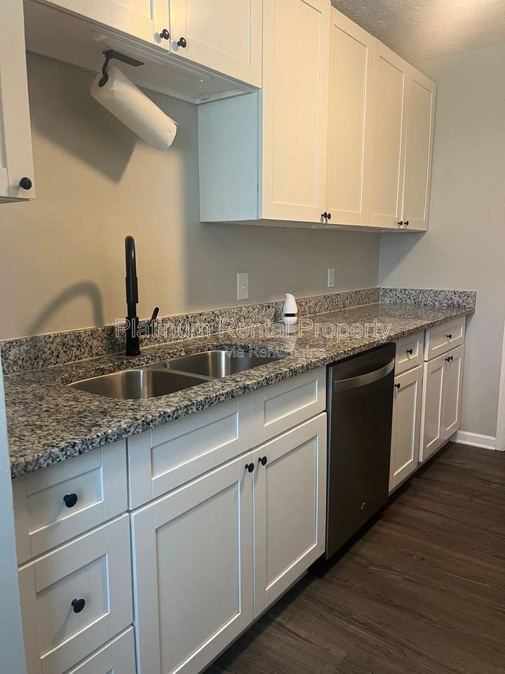 1614 Riverside Trl Ne - Photo 7 of 20