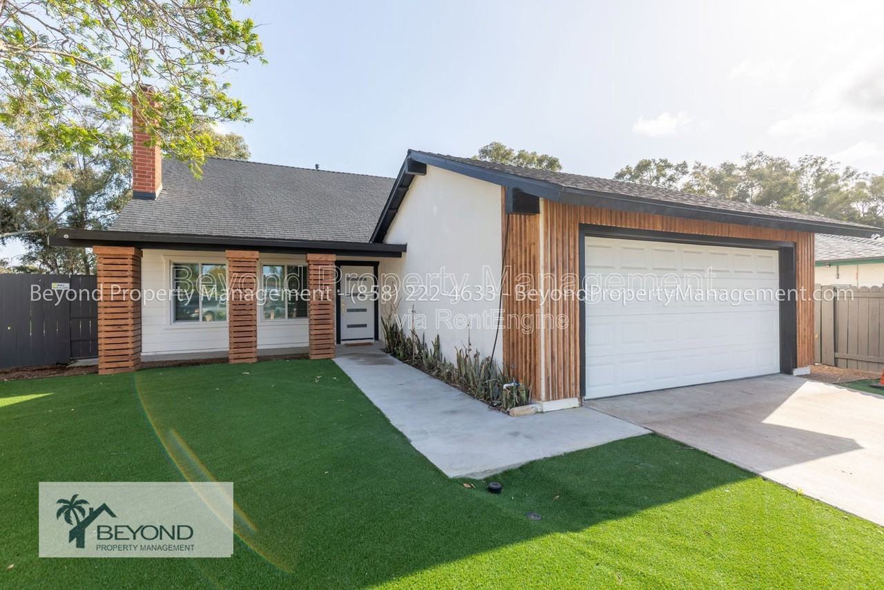 8987 Jade Coast Ln - Photo 5 of 21