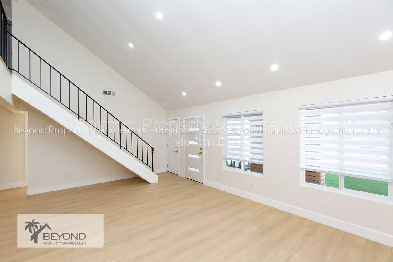 8987 Jade Coast Ln - Photo 7 of 21