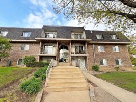 featured image of 841 Blossom Ln #203