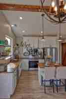 featured image of 847 Lincoln Dr #201