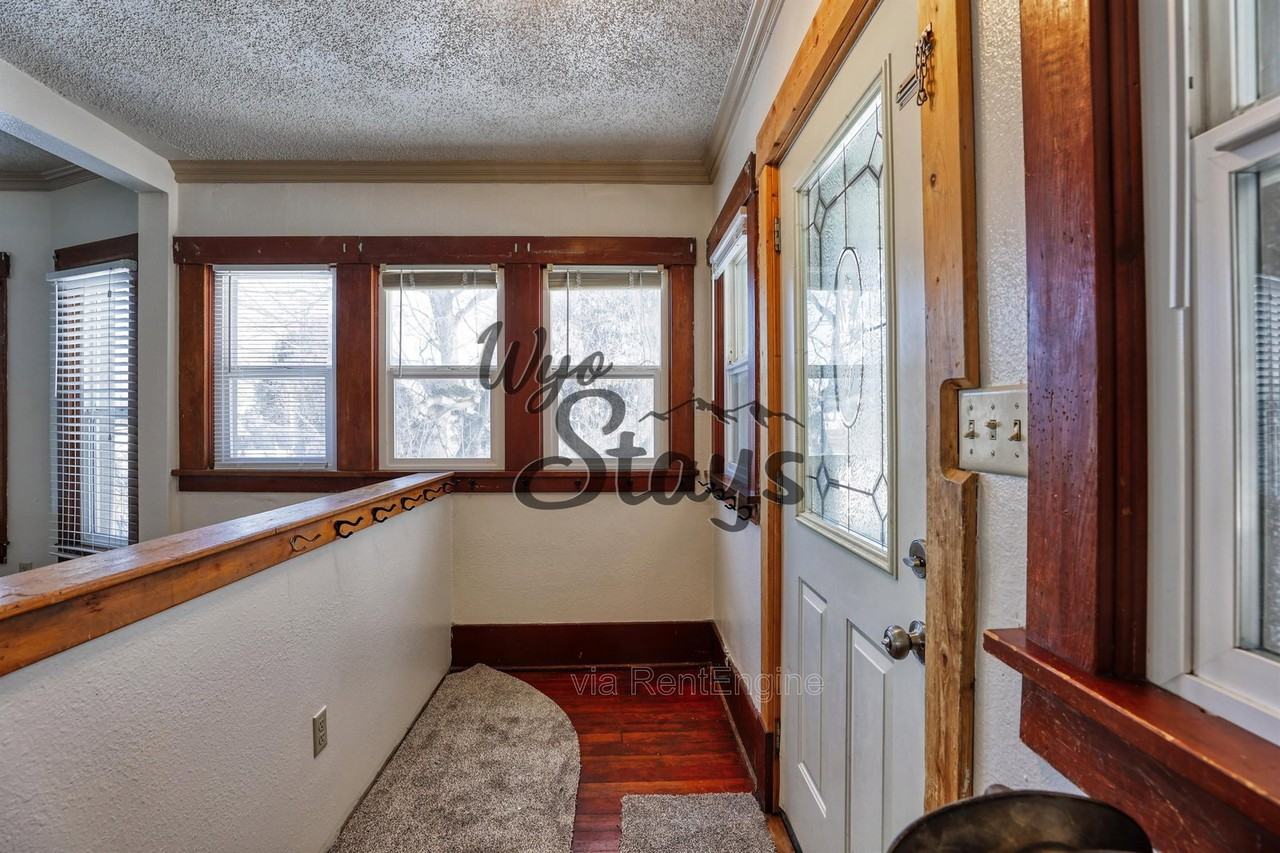 625 Lewis St #M - Photo 4 of 49