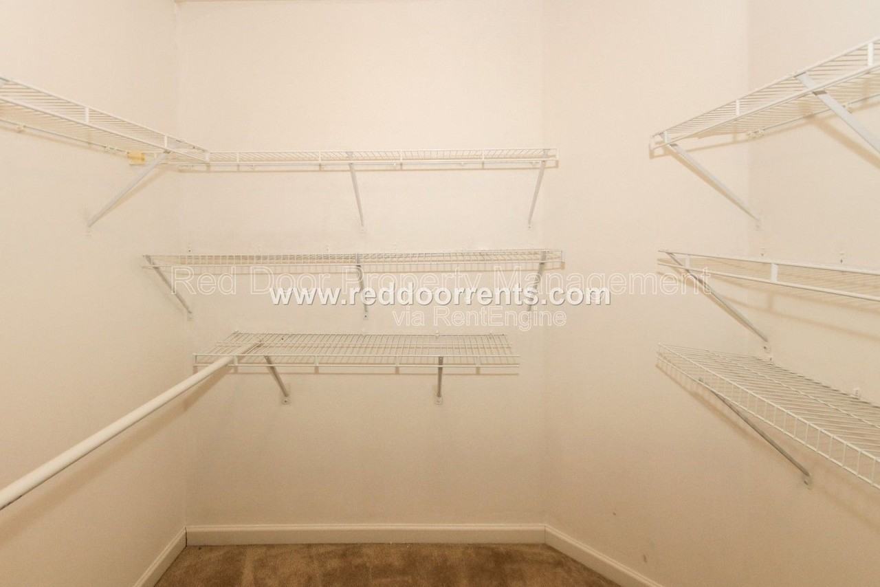10031 Golden Dr - Photo 6 of 23
