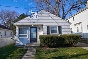 featured image of 1426 Pettibone Ave