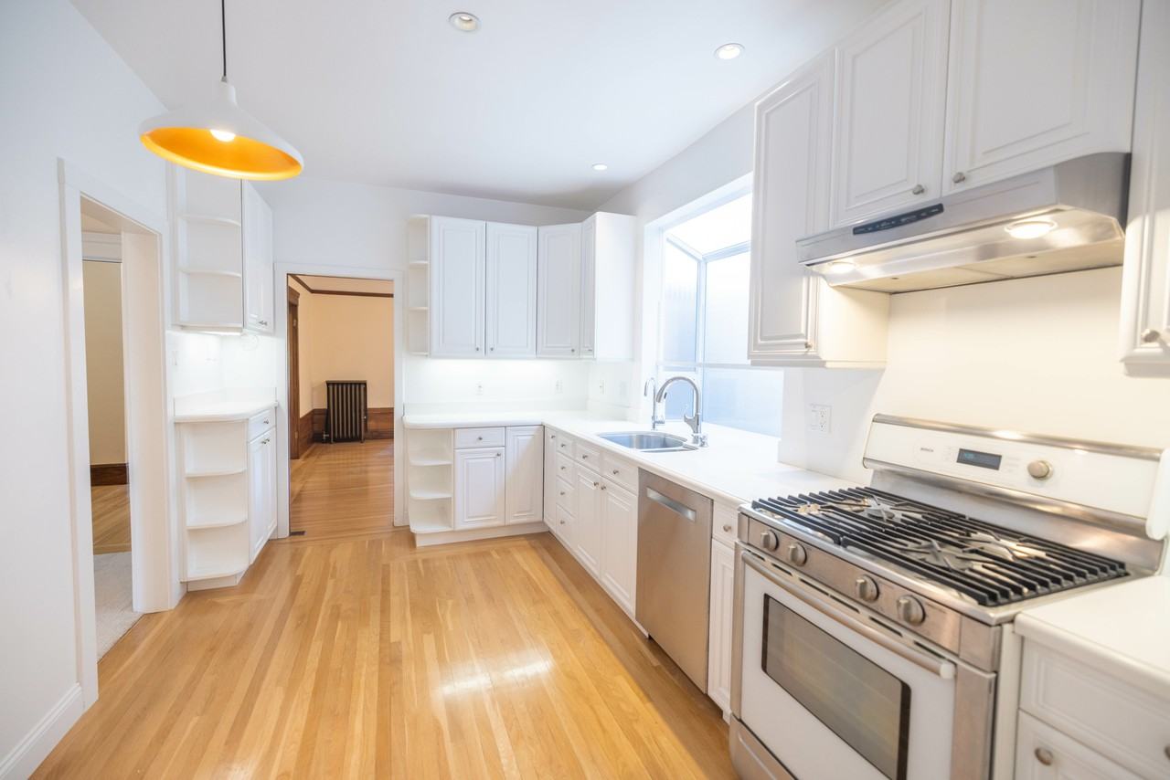 239 16th Ave #239 - Photo 7 of 21