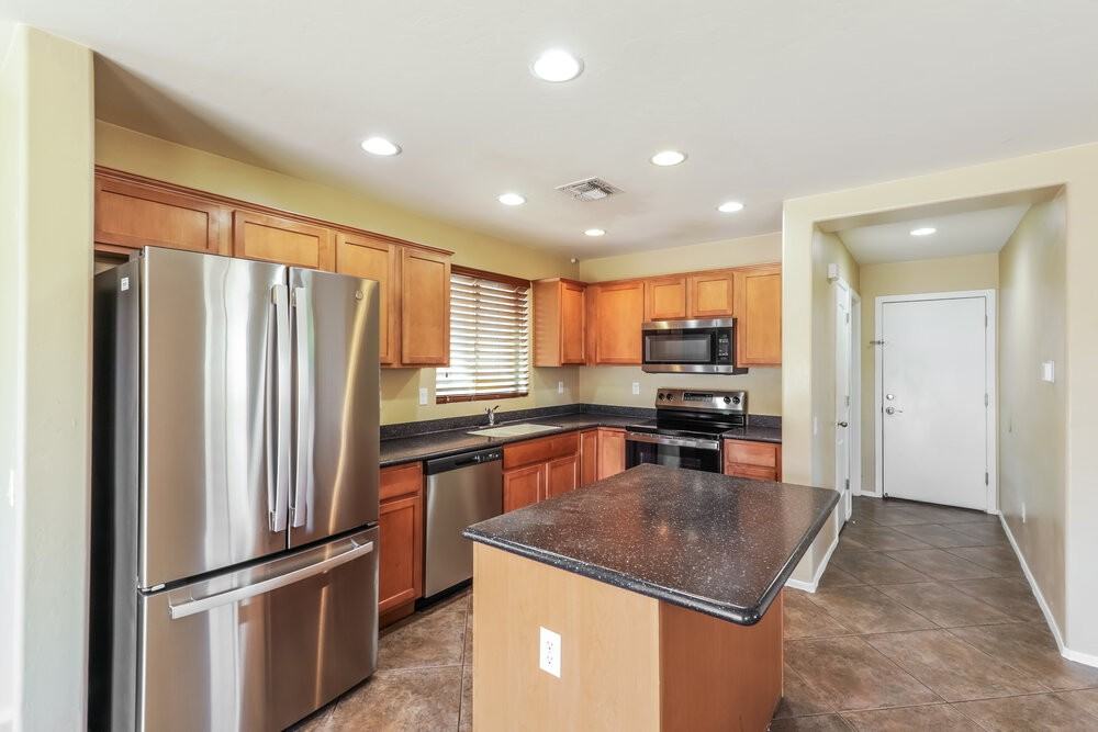 14318 S Camino Vallado - Photo 6 of 17