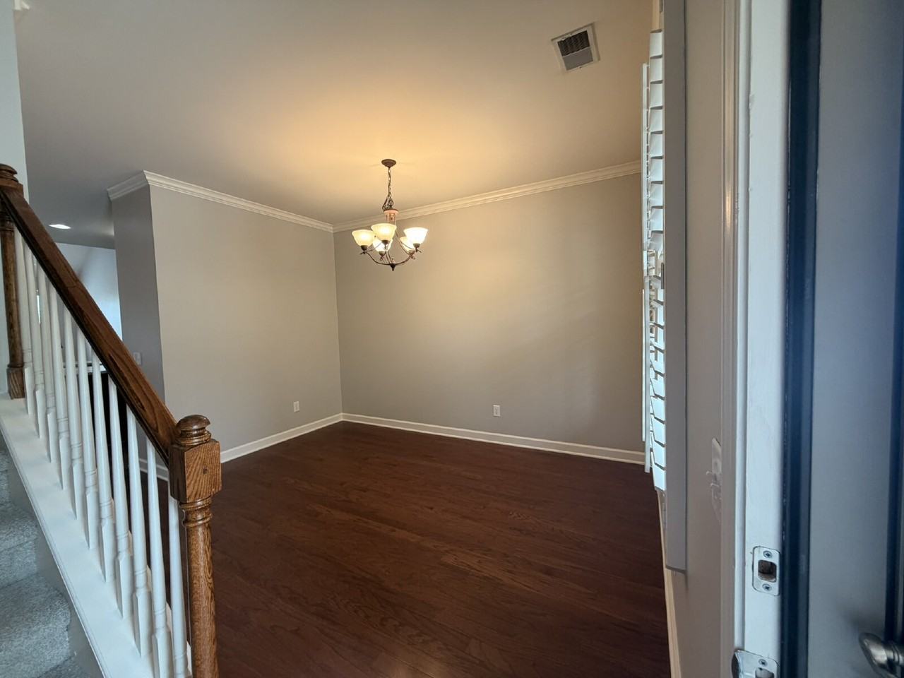 310 Griffin Pl - Photo 5 of 33