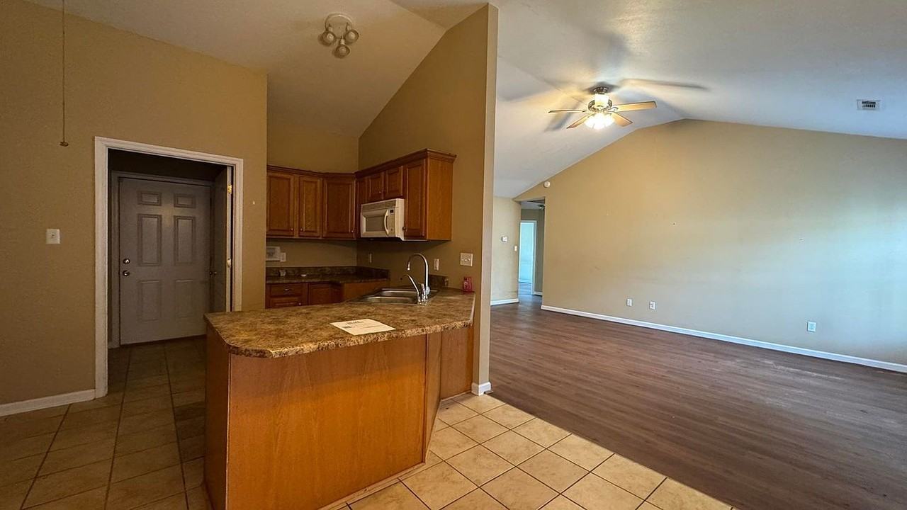 107 Harmony Dr - Photo 7 of 16
