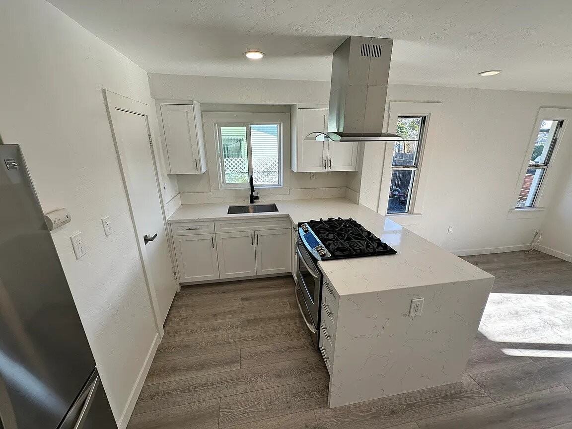 4225 Central Ave - Photo 7 of 16