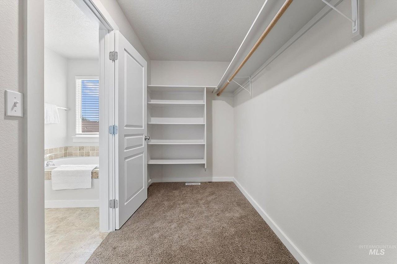 1251 E Palermo St - Photo 7 of 23