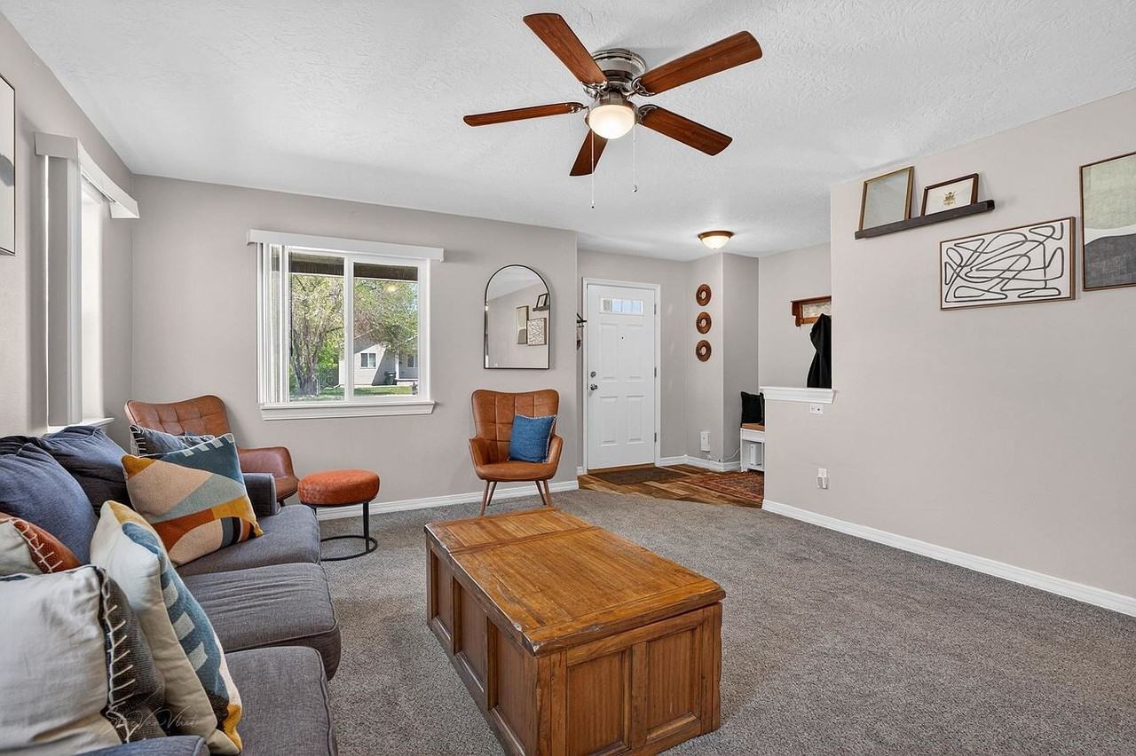 1525 S 2nd Ave - Photo 2 of 13