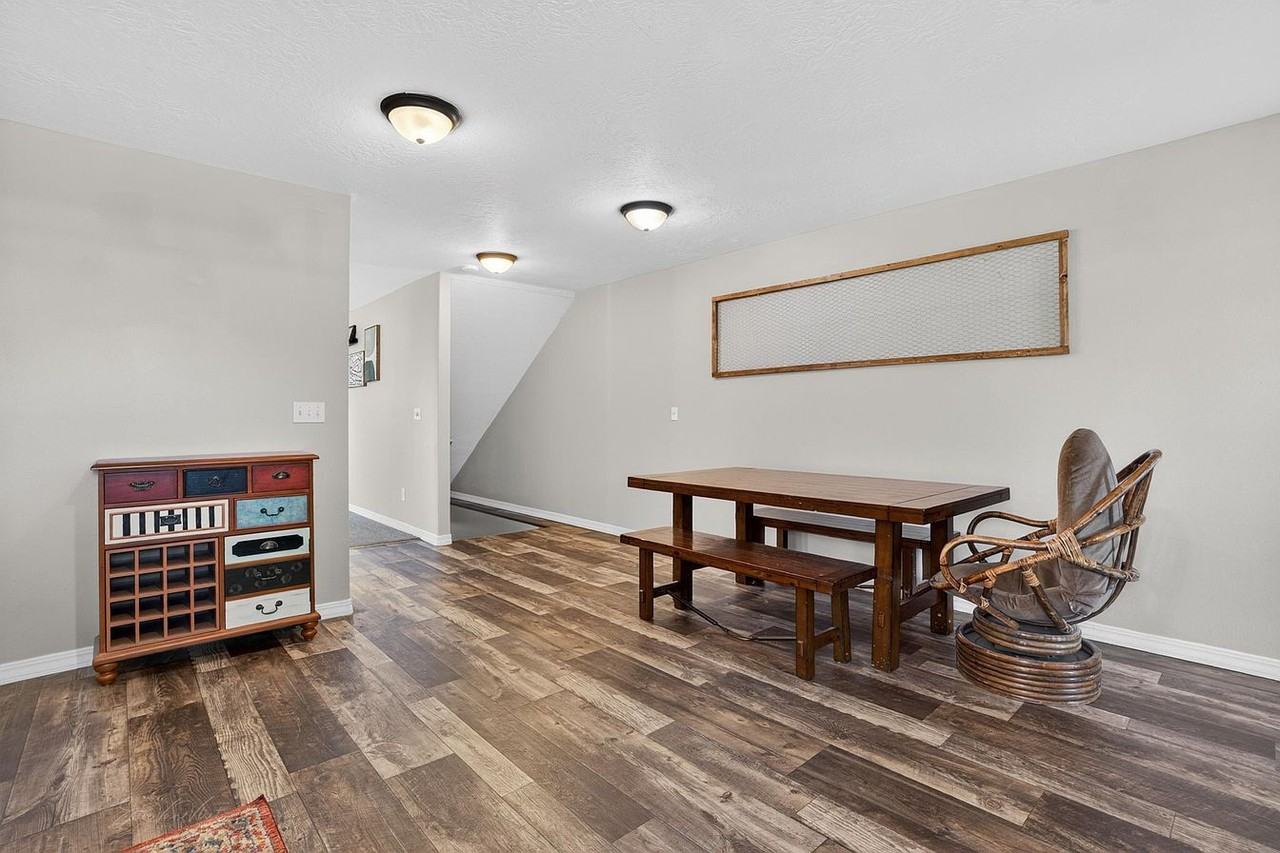 1525 S 2nd Ave - Photo 3 of 13