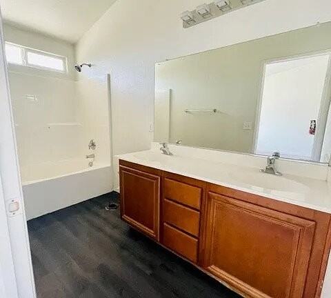 18813 Cedar Ct - Photo 2 of 6