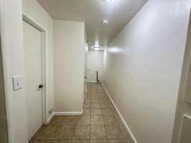 423 E Cleveland St - Photo 1 of 1
