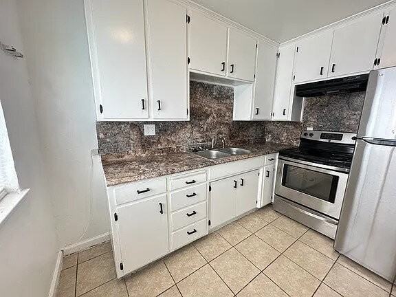 423 E Cleveland St - Photo 6 of 9